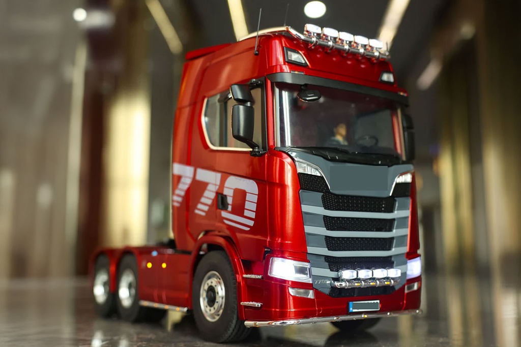 Kabolite K770S Red Scania 770S 1/14 Scale 6x6 Tractor - RTR