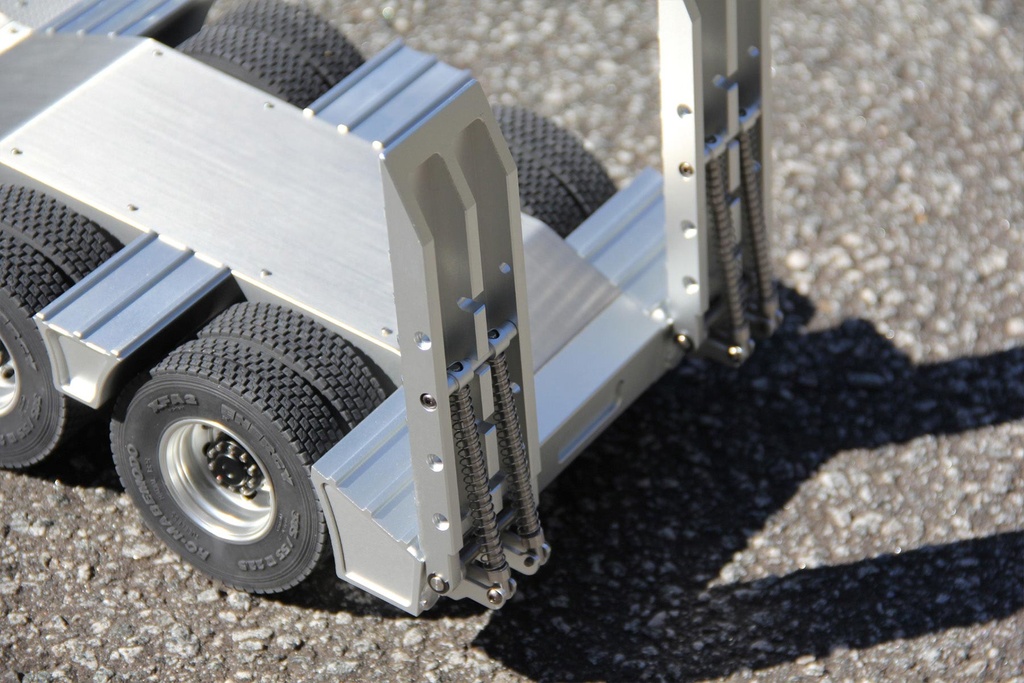 Double Eagle 1/14 Scale Metal Double-Axle Flatbed Lowboy Trailer - KIT