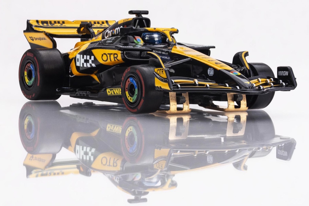 AFX Mega G+ HO Scale McLaren F1 MCL38 #81 AU Slot Car