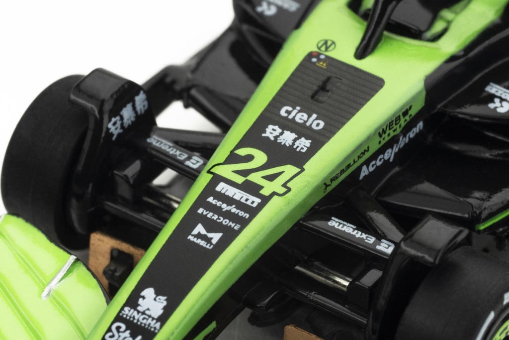 AFX Mega G+ HO Scale Sauber F1 #24 C44 Stake FY Slot Car