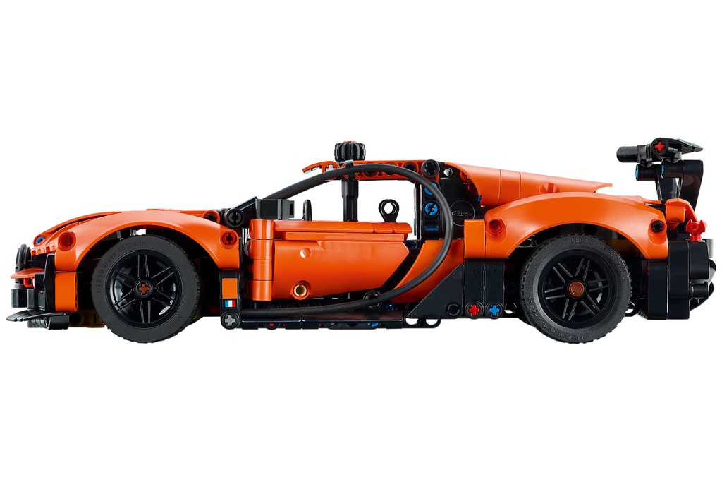 LEGO Technic Bugatti Chiron Pur Sport Hypercar