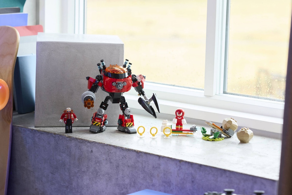 LEGO Sonic the Hedgehog Knuckles vs. Dr. Eggman Egg Crusher Mech
