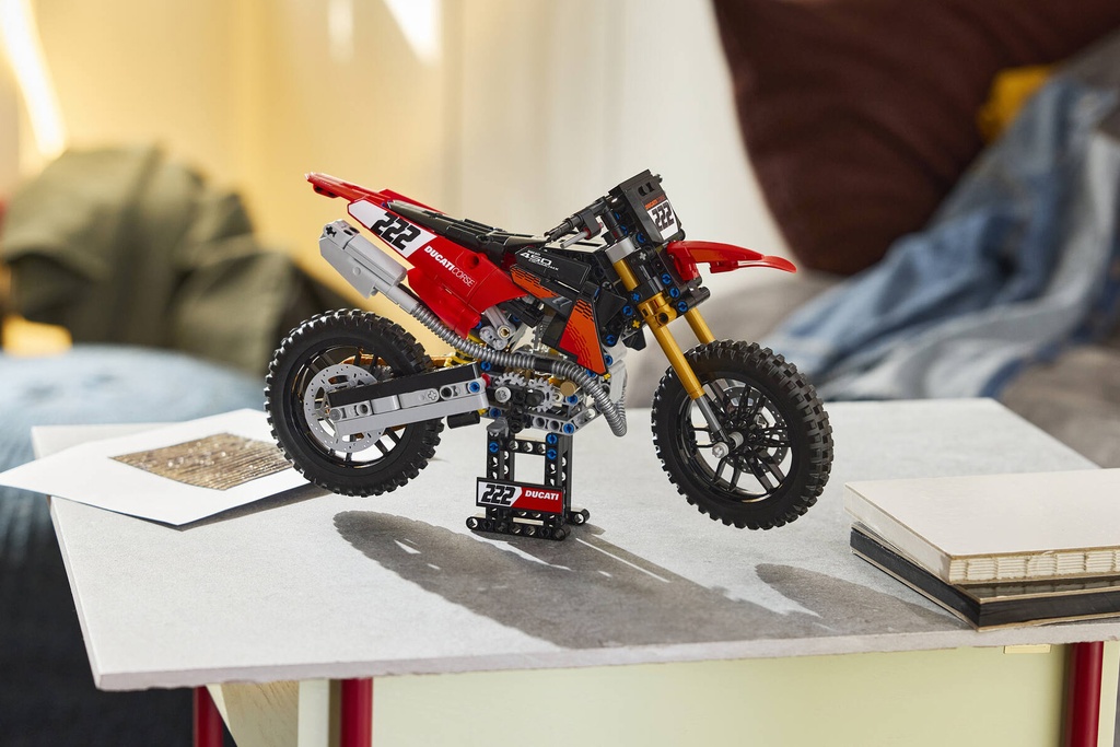LEGO Technic Ducati Desmo450 MX Factory Motorcycle