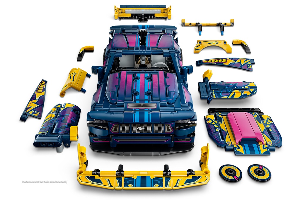 LEGO Technic Custom Garage Ford Mustang GT Car