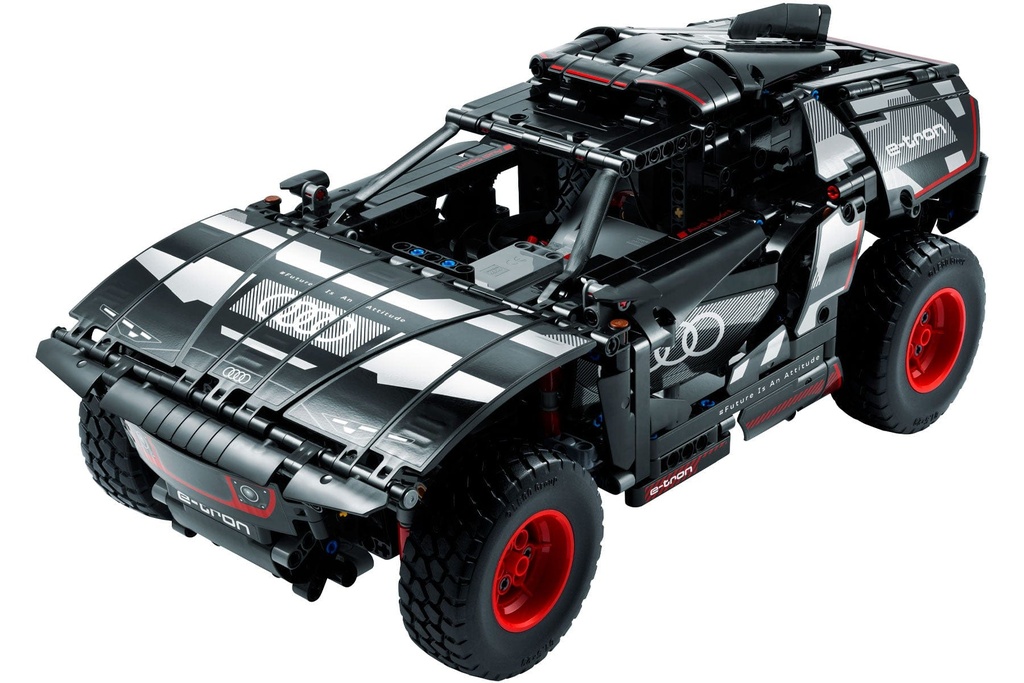 LEGO Technic Audi RS Q e-tron