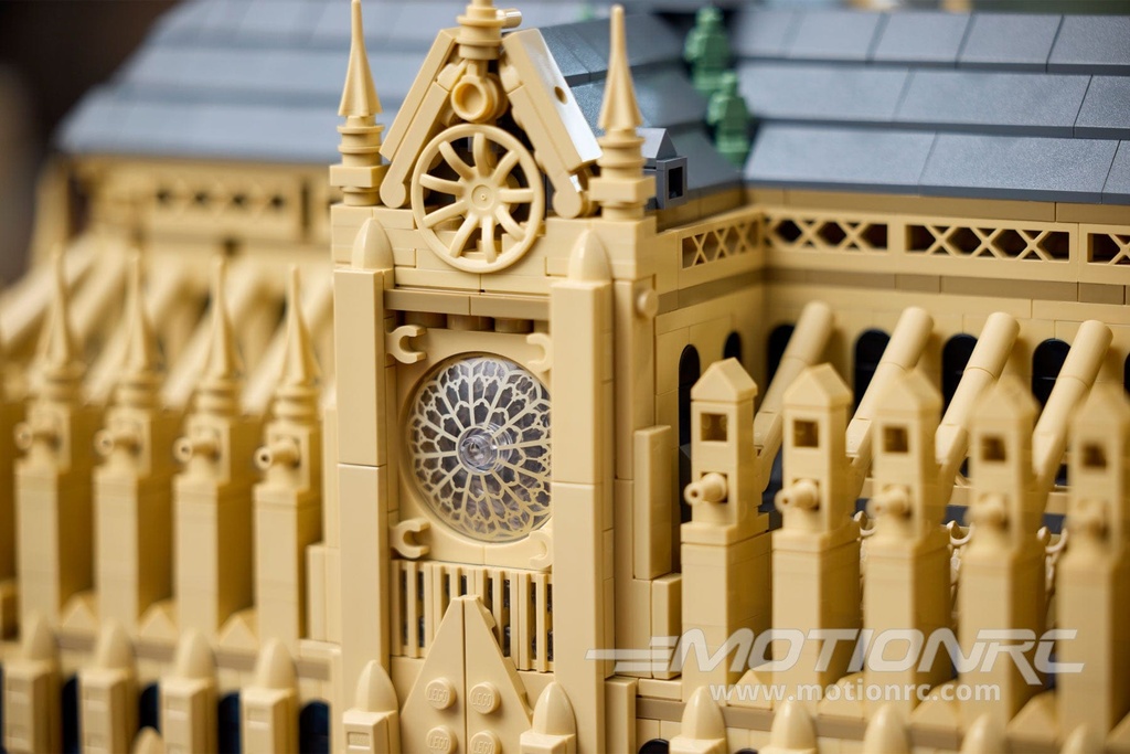 LEGO Architecture Notre-Dame de Paris 21061