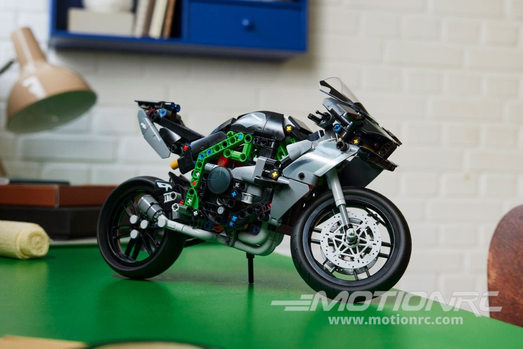 LEGO Technic Kawasaki Ninja H2R Motorcycle 42170