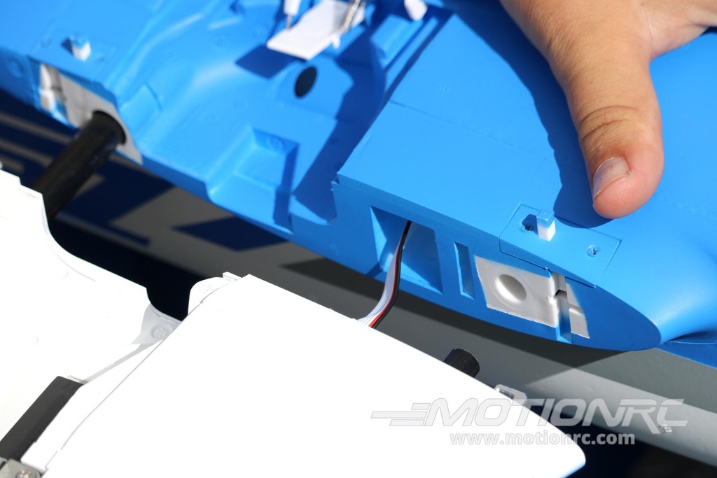 Freewing Zeus 90mm 8S EDF Sport Jet - PNP FJ32021P