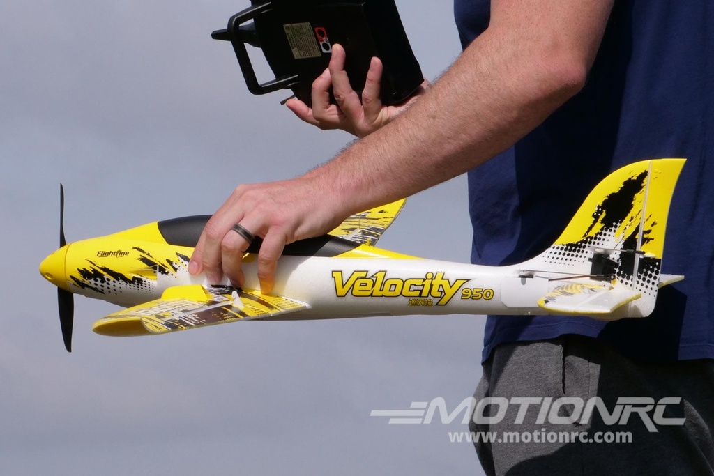 FlightLine Velocity 1000mm (39.4") Wingspan - PNP