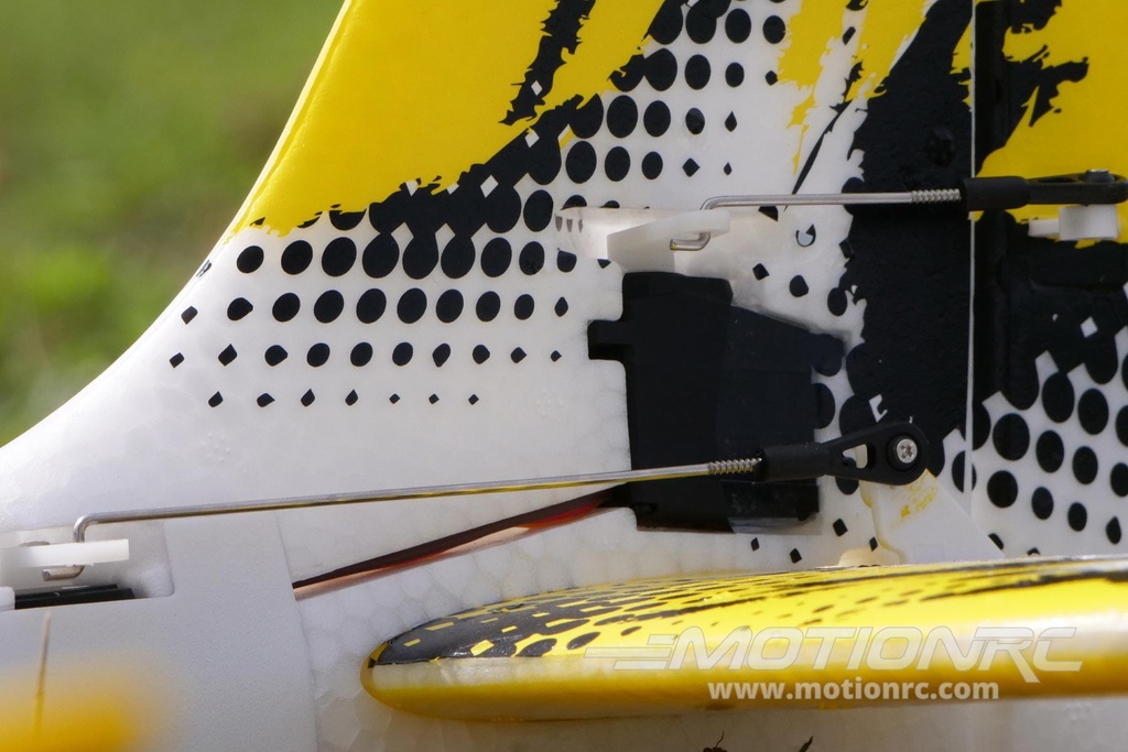 FlightLine Velocity 1000mm (39.4") Wingspan - PNP