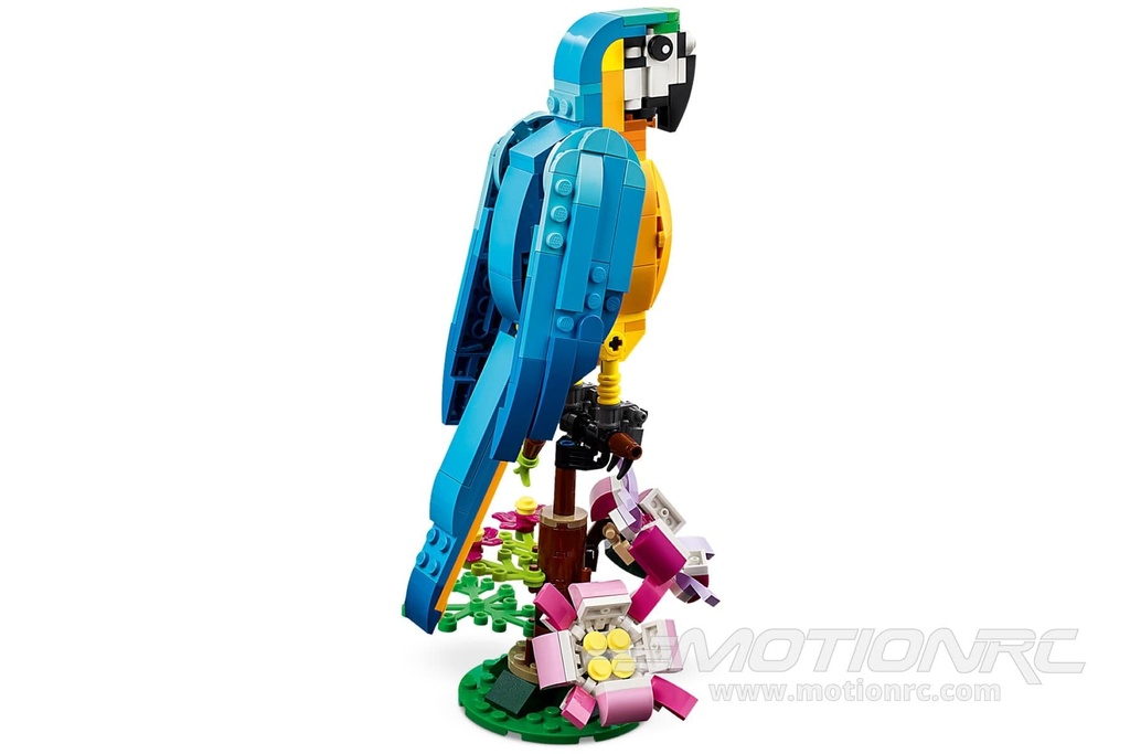 LEGO Creator 3-In-1 Exotic Parrot 31136