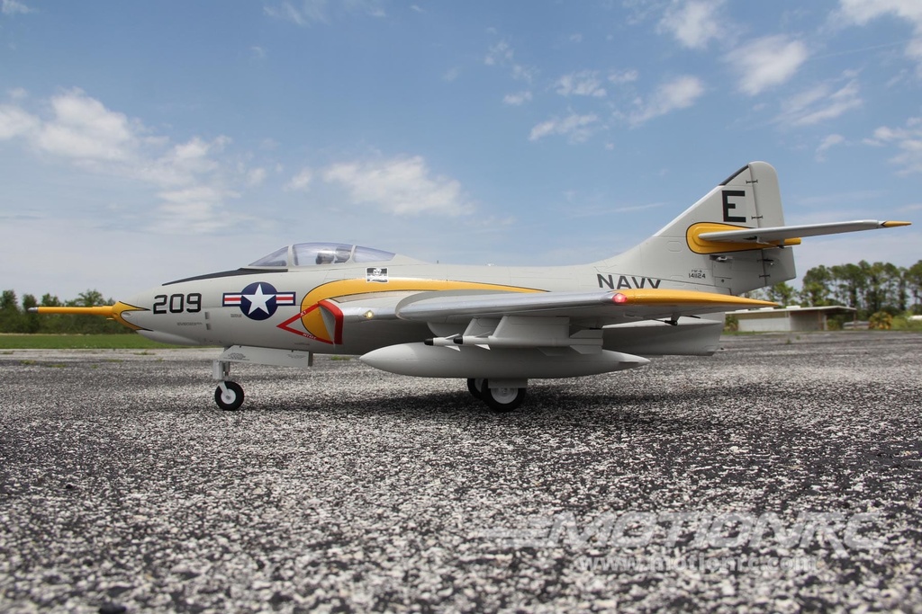 Freewing F9F-8 Cougar Super Scale 80mm EDF with Gyro - PNP FJ22011P