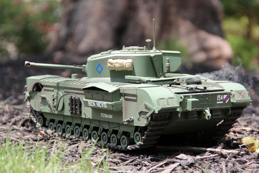 Tongde UK Churchill Mk. VII Upgrade Edition 1/16 Scale Battle Tank - RTR - (OPEN BOX)