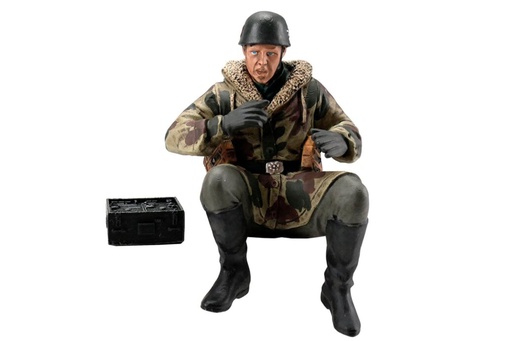 [TORFG-10021] Torro 1/16 Scale Figure Schwimmwagen Radio Operator Paratrooper Winter