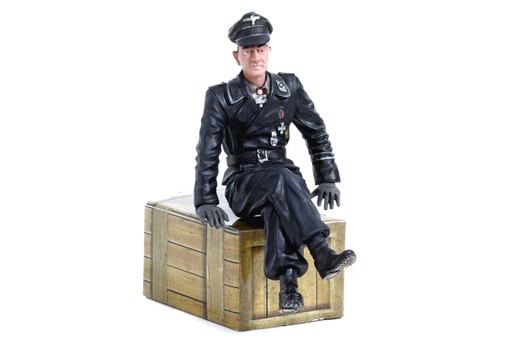[TOR222285114] Torro 1/16 Scale Figure Commander Michael Wittmann Sitting
