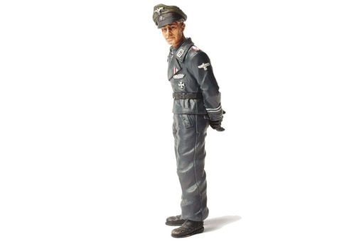 [TOR222285095] Torro 1/16 Scale Figure Lieutenant Colonel Jochen Peiper