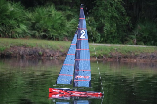 [BNC1047-002] Bancroft Focus V3 Red 995mm (39.2") Sailboat - RTR